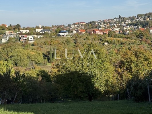 Zagreb, Mikulići, građevinsko zemljište s panoramskim pogledom, prodaja