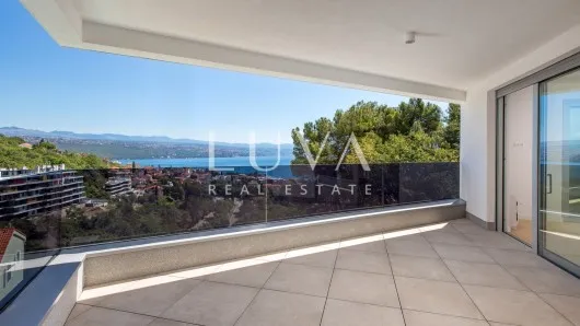 Opatija, luksuzna novogradnja s pogledom na more, stan NKP 235,95 m2