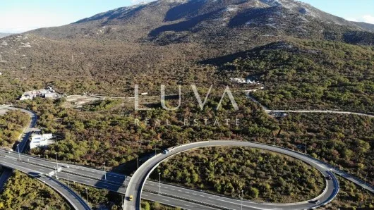 Klis, Split, najam građevinskog zemljišta, frekventna lokacija