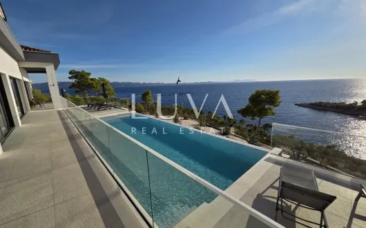 Brač, Einzigartige Luxusvilla am Meer 800 m²