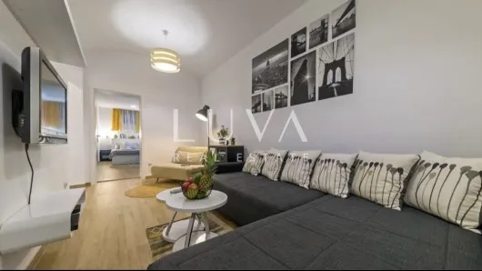Zagreb, centar, 2s stan, odlična lokacija, NKP 45 m2