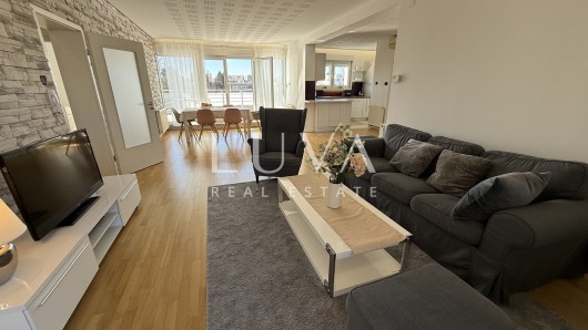 Zagreb, Lašćina, 4S moderan stan s 2 terase, 130 m²