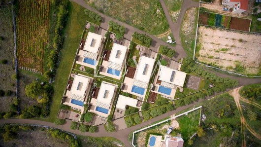 Krka, Drinovci, zemljište 4236 m2 s građevinskom dozvolom