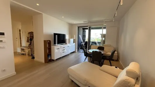 Zagreb, Heinzelova ulica, VMD, 4S stan sa saunom i garažom, NKP 128 m²