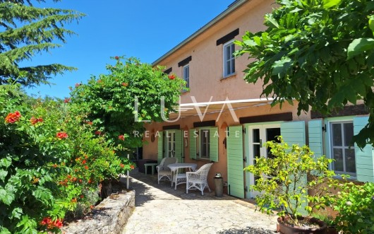 Istra, Baderna, istarska kuća s bazenom, 169 m²