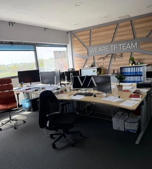Zagreb, Slavonska Avenija, office space 130m2, rent