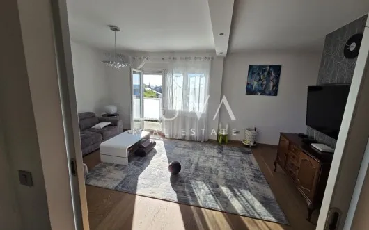 Zagreb, Šalata, Haus 310 m2 zur Anpassung, Garage, zu verkaufen