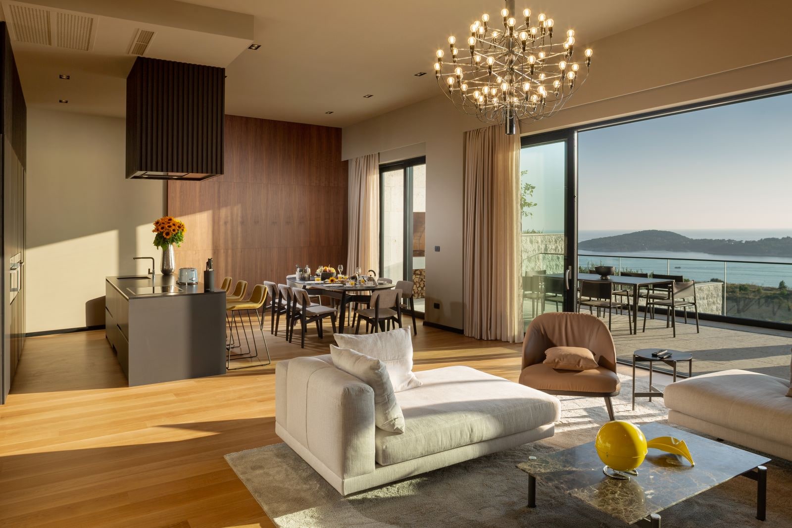 Luxusvilla mit Panoramablick auf das Meer in der Nähe von Dubrovnik zu verkaufen